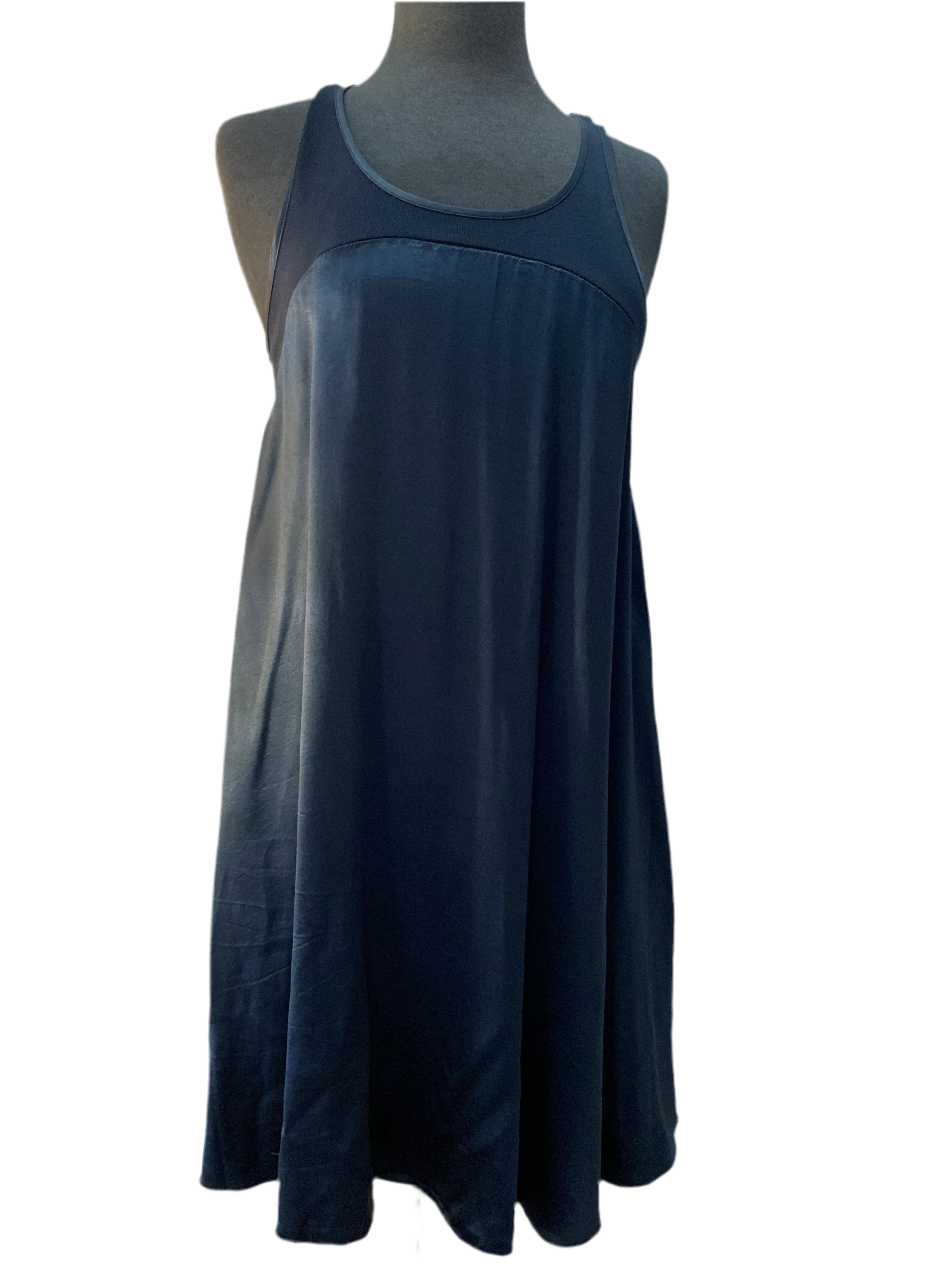 Loungewear gown in navy blue