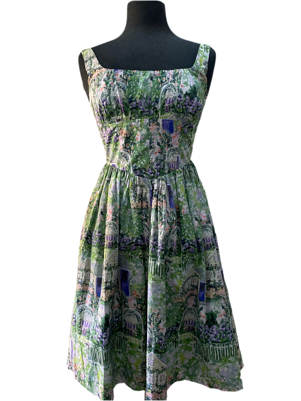 Sun dress with elastic